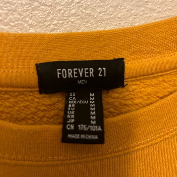 Forever 21 Men’s long sleeve - Picture 3 of 3